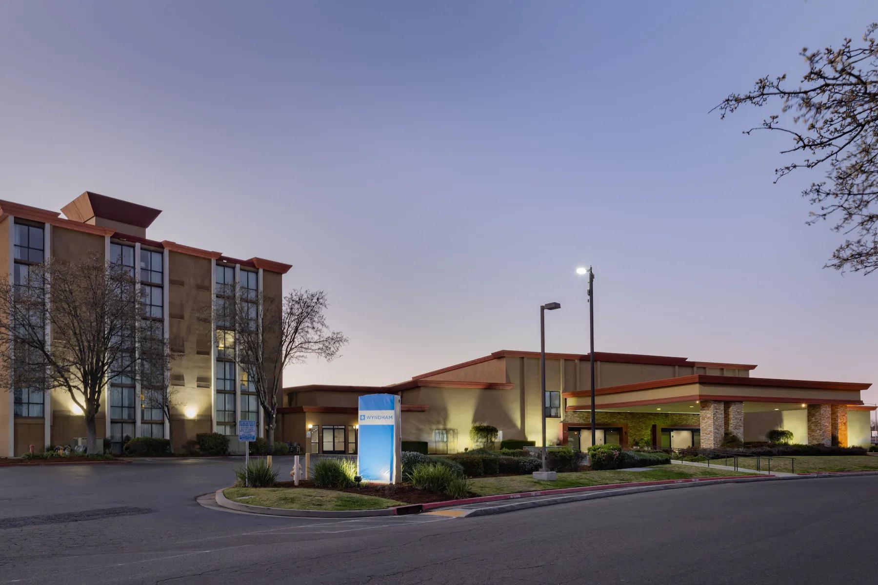 Hotel Wyndham Sacramento Extérieur photo